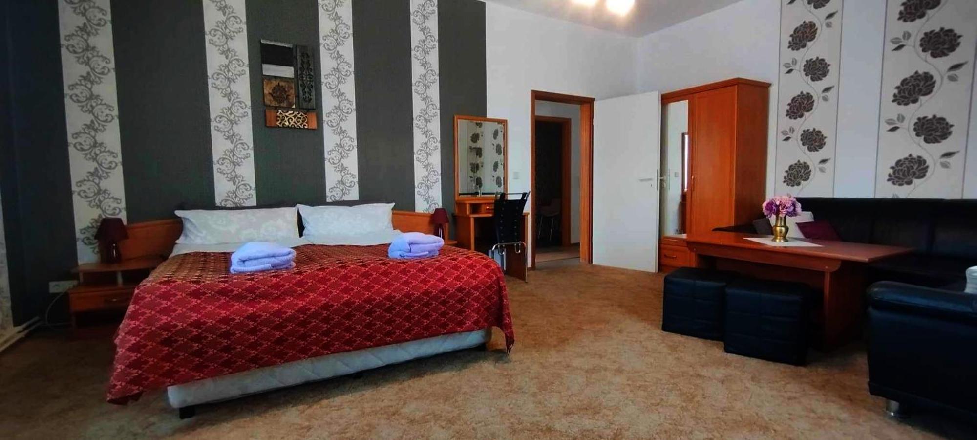 Grosse Wohnung Mit Terrasse Im Altstadtzentrum - Ferienwohnung Chiplakoff Blankenburg  Extérieur photo