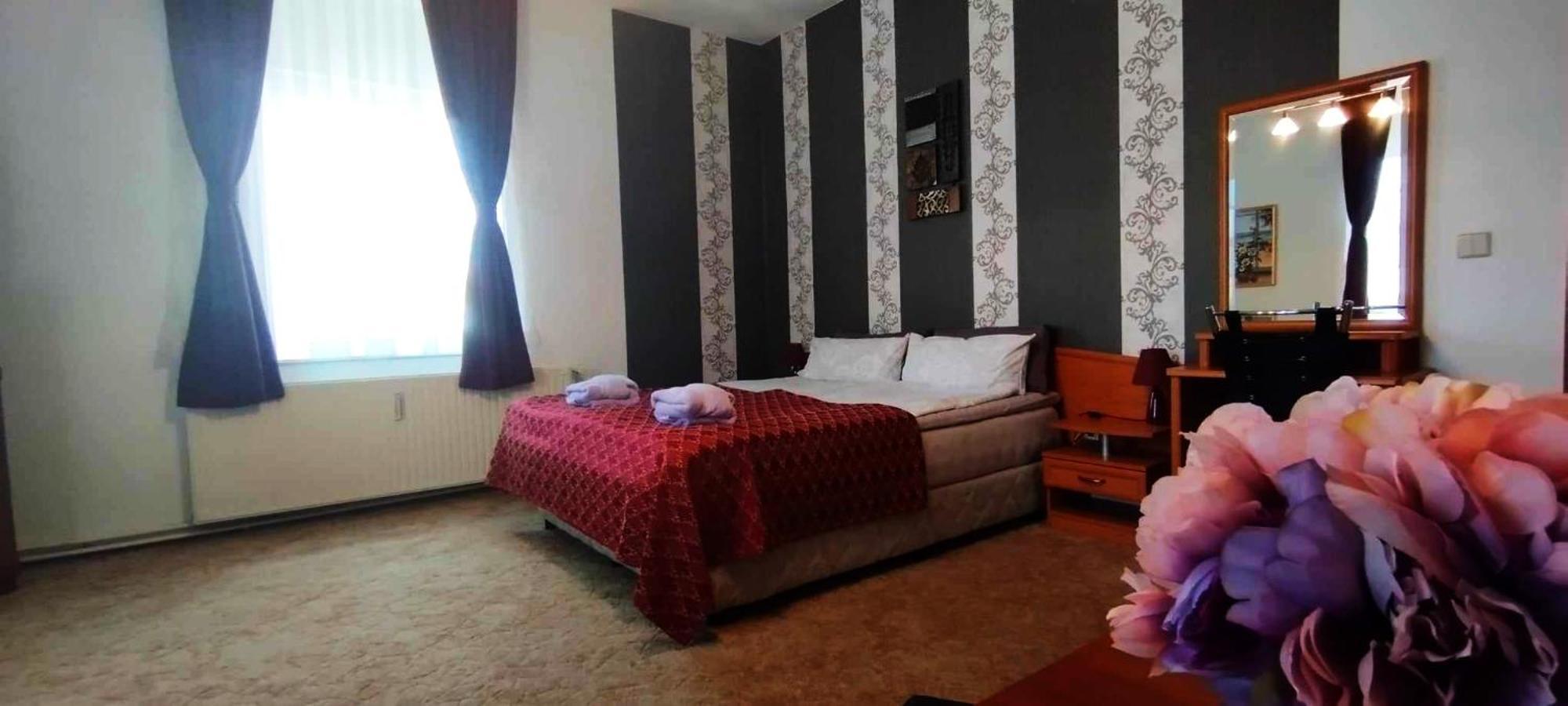 Grosse Wohnung Mit Terrasse Im Altstadtzentrum - Ferienwohnung Chiplakoff Blankenburg  Extérieur photo