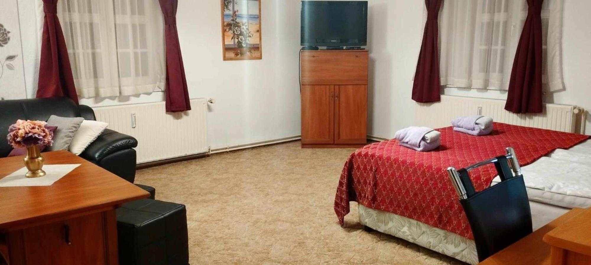 Grosse Wohnung Mit Terrasse Im Altstadtzentrum - Ferienwohnung Chiplakoff Blankenburg  Extérieur photo